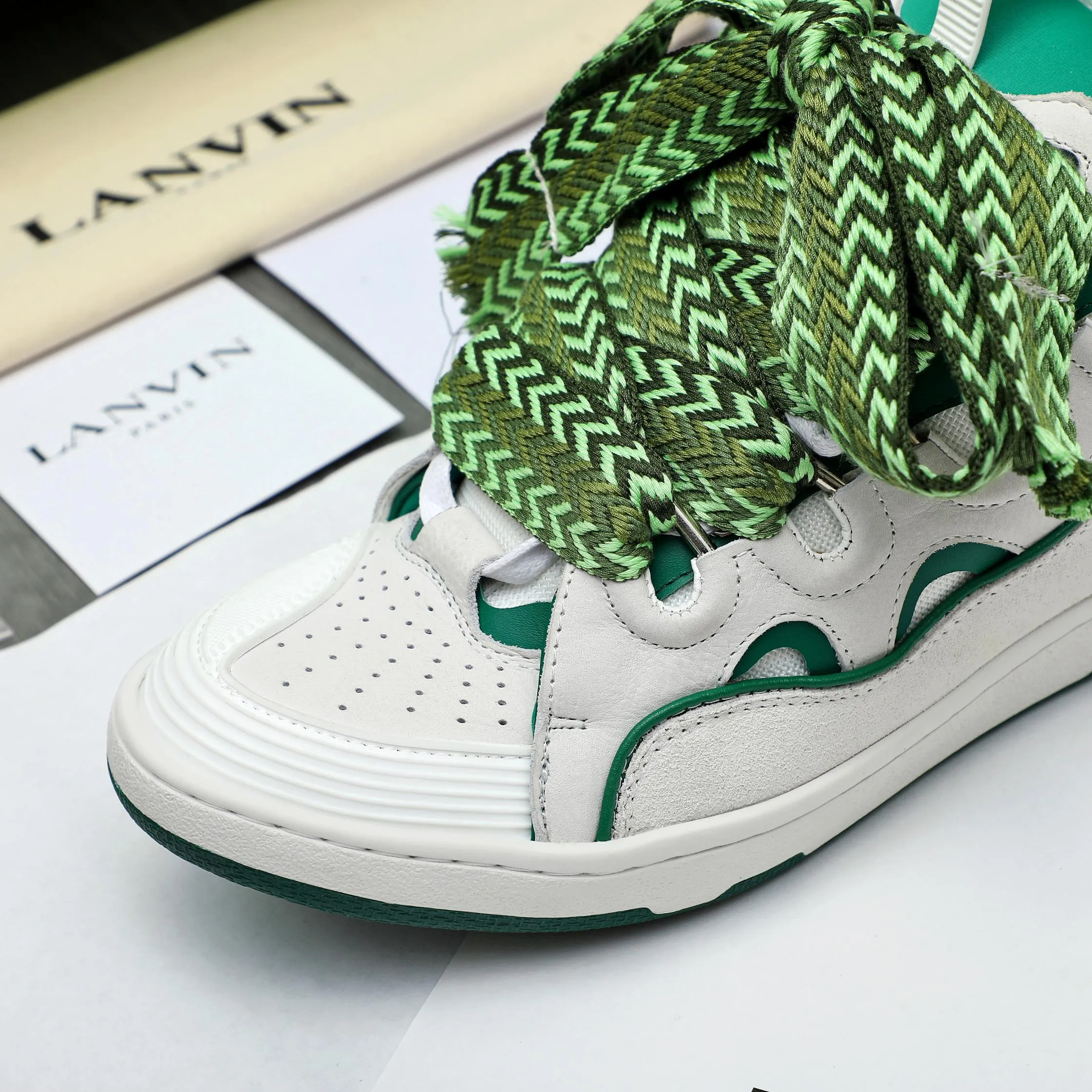 Men's shoes 💰740 [Lanvin] Lanvin high-end quality original couple's casual shoes - Upper: imported pebbled cowhide stitched with breathable mesh - Lining: Lycra elastic lining - Outsole: original rubber outsole - Super high quality control·Fine workmanship: highlighted (high-end·luxury·grade) -Size: 36-45 (45 can be customized)